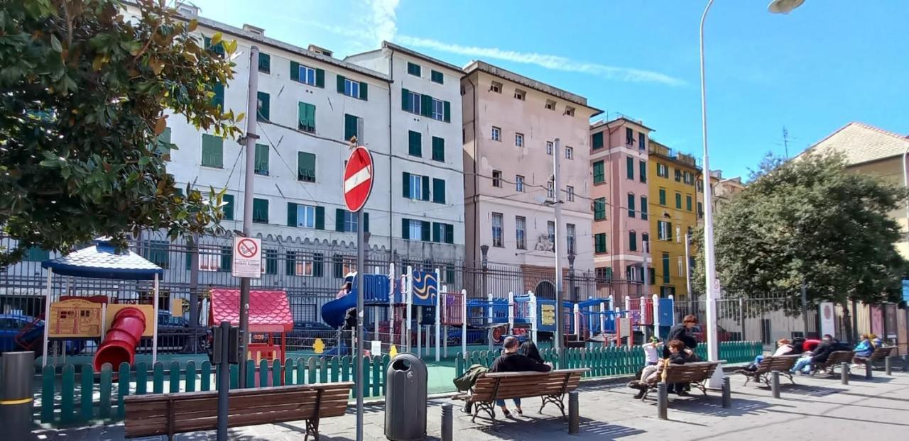 Ad Un Passo Dall'Acquario In Zona Expo Genua Buitenkant foto